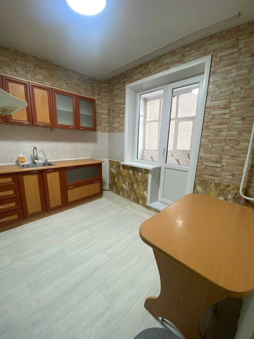 Срочно Продам квартиру Р-Н Вектора