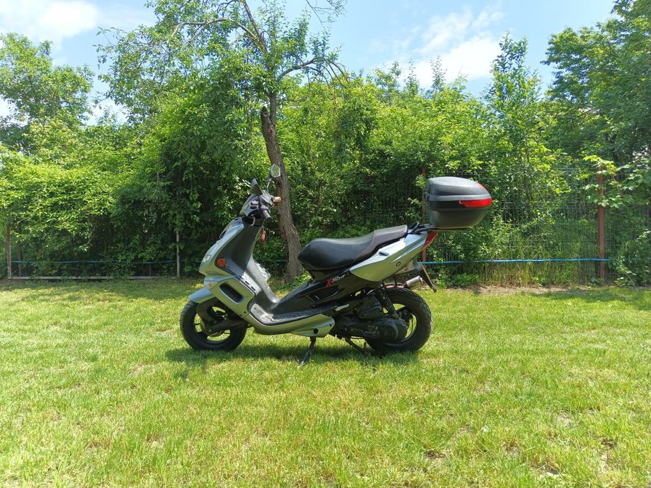 Scuter Peugeot x fighter 49cc fiscal pe loc, ITP valabil