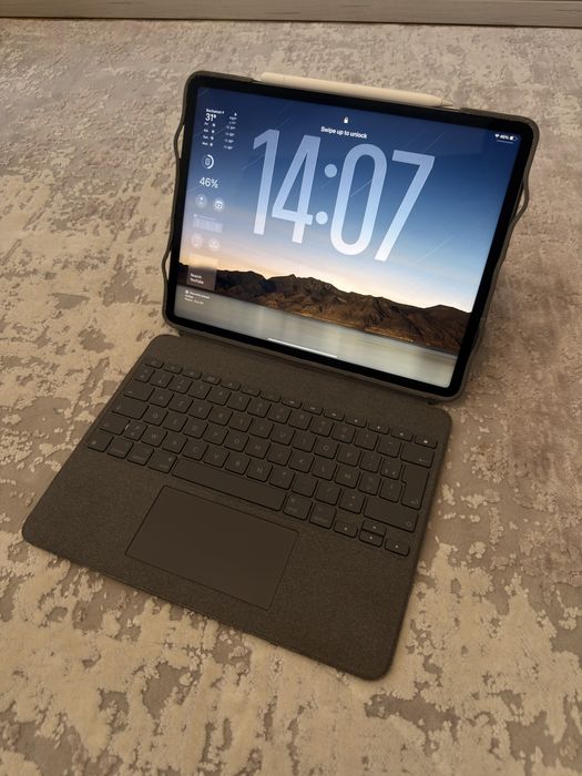 iPad Pro 12.9” 5th Gen (M1) Cellular + Apple Pencil Gen. 2 + Logitech Combo Touch