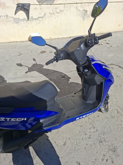 Vând scuter electric cu acte