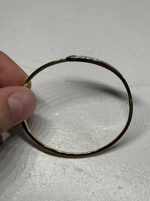 BRATARA AUR galben + alb 18K + 12 Diamante = 1.75CT -Model Bangle -21g