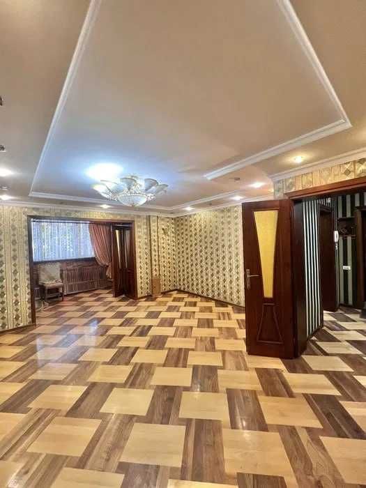 3Х Комнатная Квартира Шота Руставели Ор-р (бывш. магазин Океан)