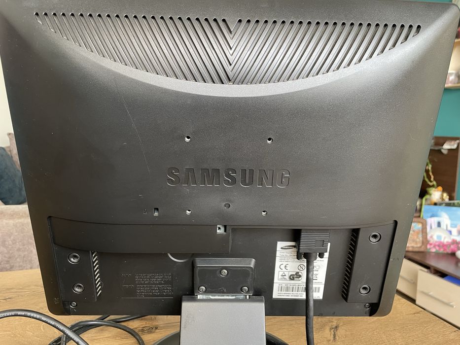 Samsung SyncMaster 931 bf монитор
