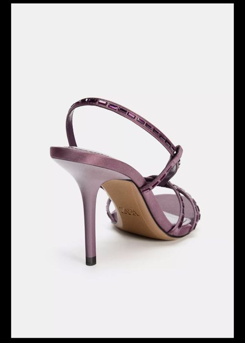 Zara бляскави сандали с ток
