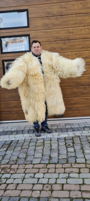 Cojoc, suman, bundă, bitușă, cu mănecă tradiții !