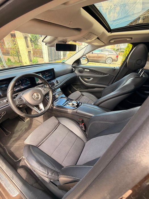 Mercedes-Benz E 350d (W213) – Stare Excelentă 2017