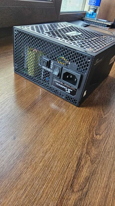 Продам блок питания. Новый! Формат ATX.Seasonic