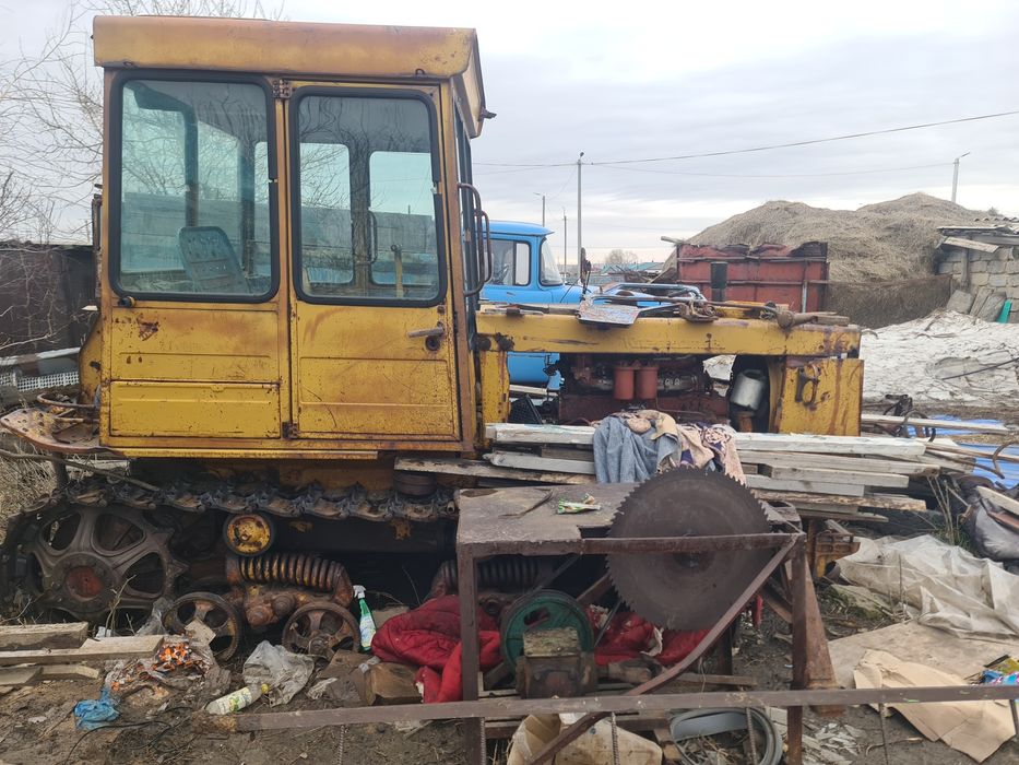 Продам  трактор ДТ-75