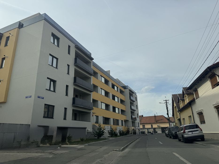 Apartament 2 camere | Central, Sibiu I Balcon + loc de parcare