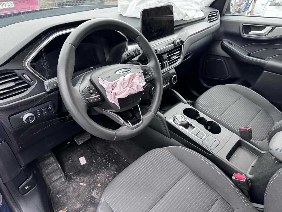 НА ЧАСТИ! Ford Kuga 2.5i Dura Hybrid Автоматик 2023 г. 190 кс. Куга