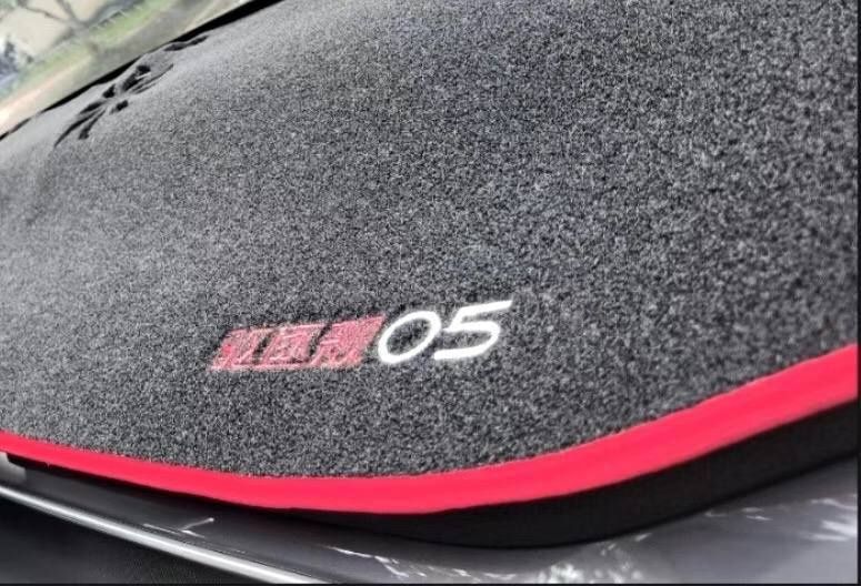 Продаются хорошие накидки на торпеду BYD chazor