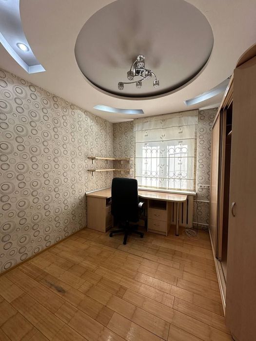 Аренда Куйлюк 4.4КОМНАТНАЯ НА 2М ЭТАЖЕ 4ЭТАЖНОГО ДОМА.с ремонтом.