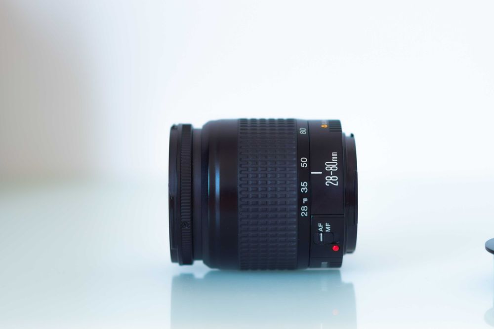 Obiectiv CANON Full Frame 28-80mm Macro