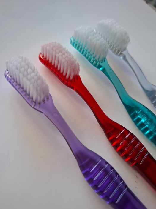 CURVEX SOFT- специални четки, ТРАВЪЛ четки с капаче и мини спец. четки