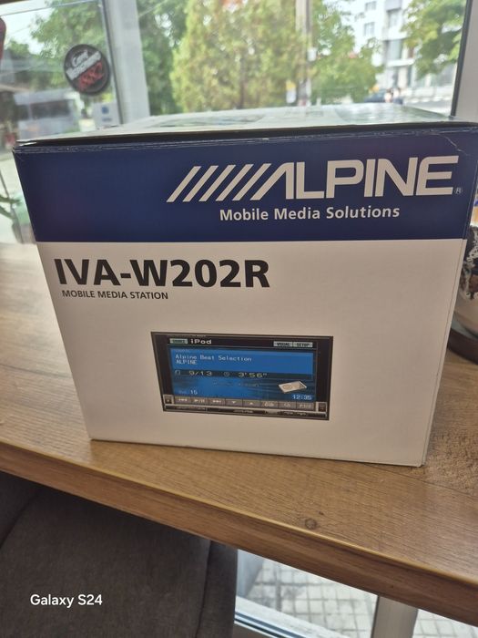 Мултимедия Alpin IVA-W202R