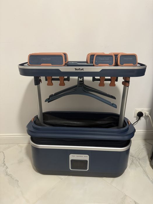 Sistem de calcat vertical TEFAL cu functii de steam ,quick refresh