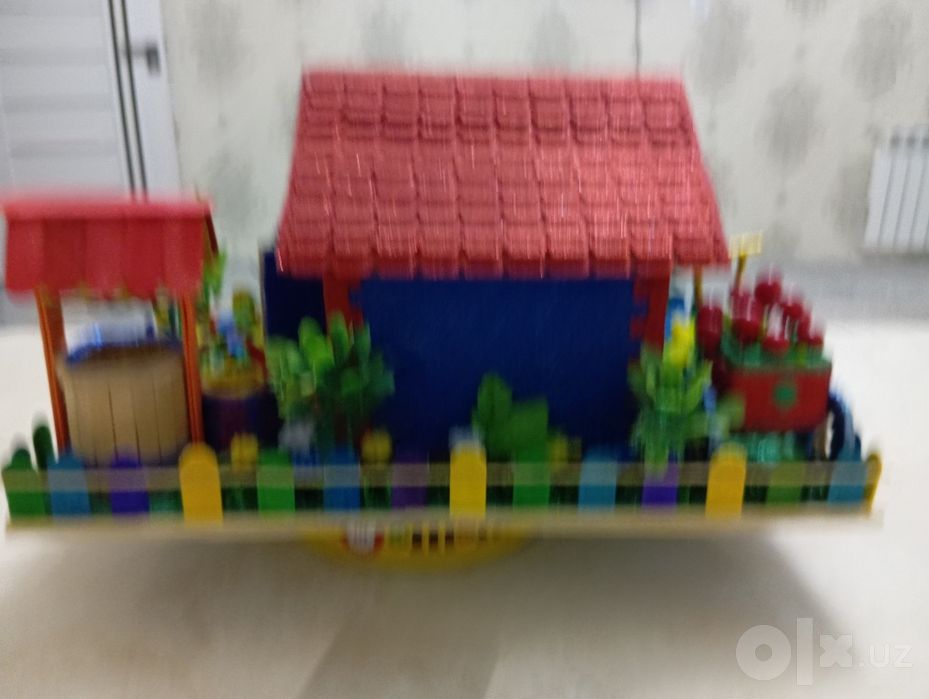 Дом из ручного изделия
