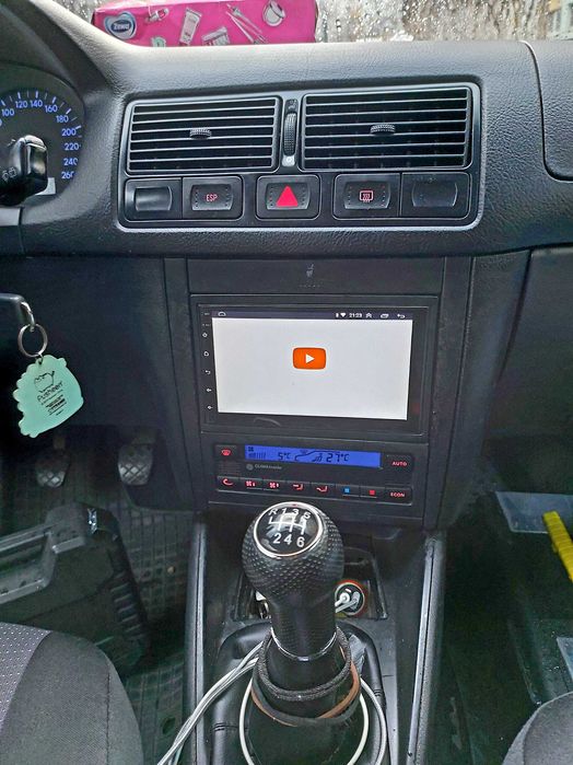 Navigatie GPS Android Golf 4 Waze YouTube Wifi Bluetooth casetofon