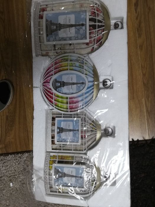 Набор из 4 пластиковых фоторамок для фотографий разного формата