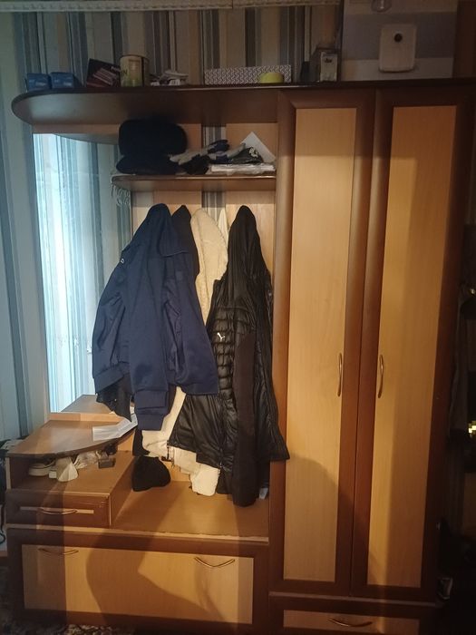 Прихожая бу даром