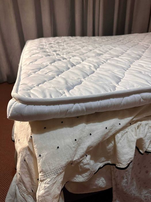 Матрак 160/200/6 см – в отлично състояние (втора употреба)