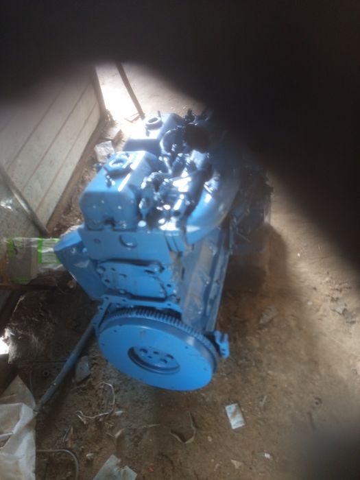 Motor de ARO 550 pentru piese