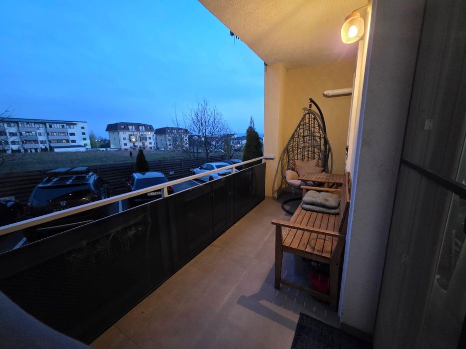 Apartament 4 camere ESQ 2 Village