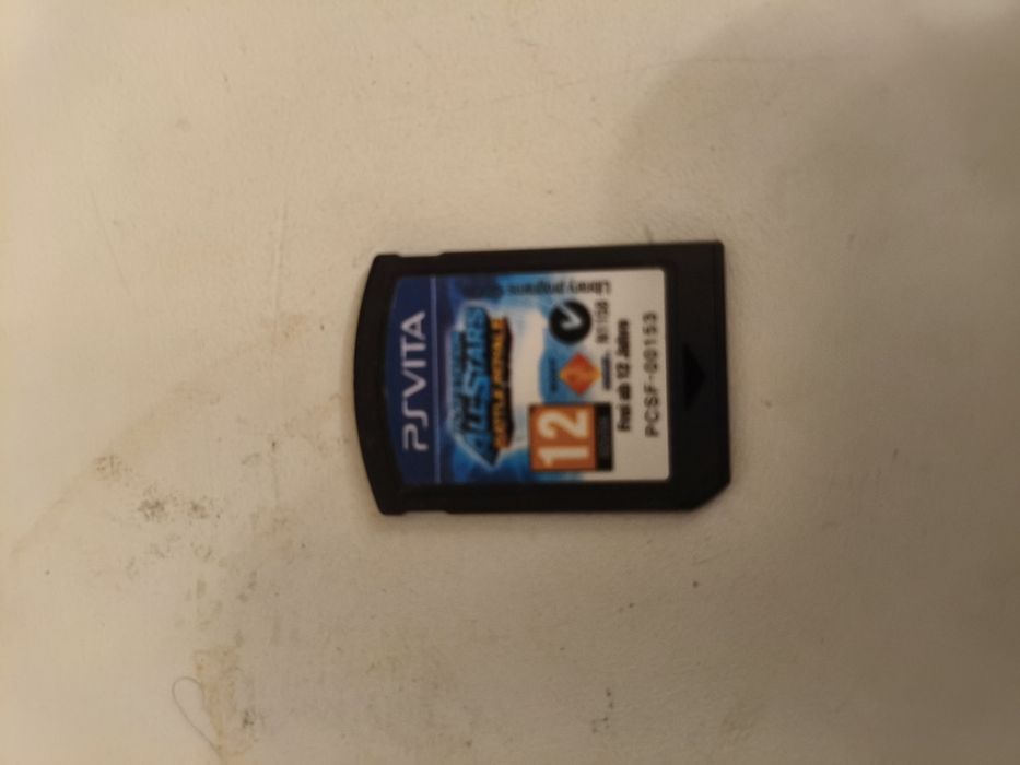 Продам PS VITA FAT 1108