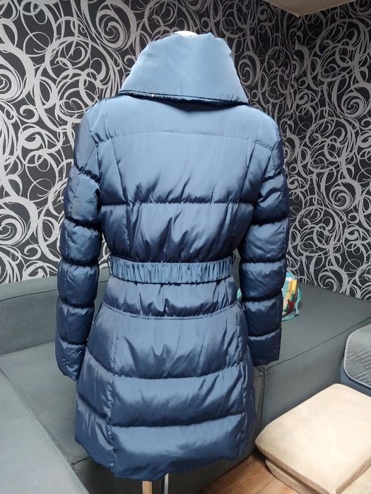 Продам женский пуховик