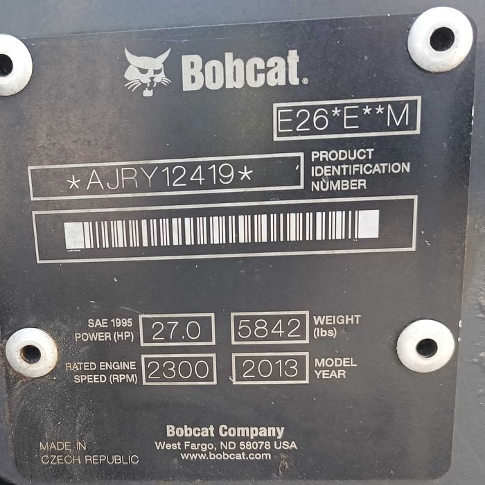 Bobcat E26 Mini Excavator 2013 – 2.6T, impecabil