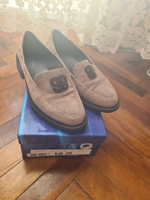 Продам обувь женскую