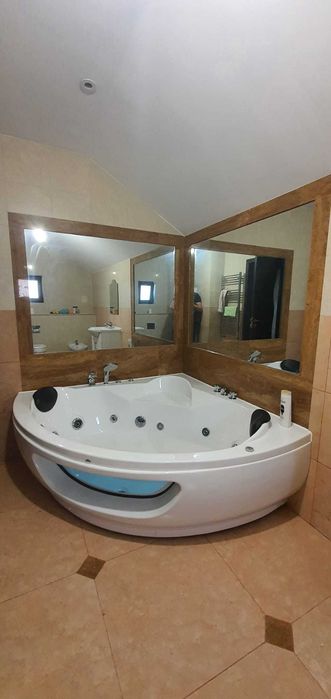 Închiriere vilă – Ezăreni