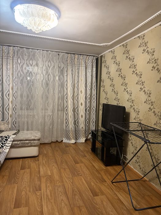 Сдам 2 комнатную квартиру