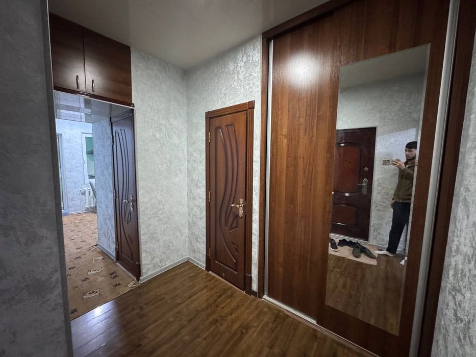 5-мкр.да жойлашган 2 хонали квартира ижарага берилади ОИЛАГА узок мудд