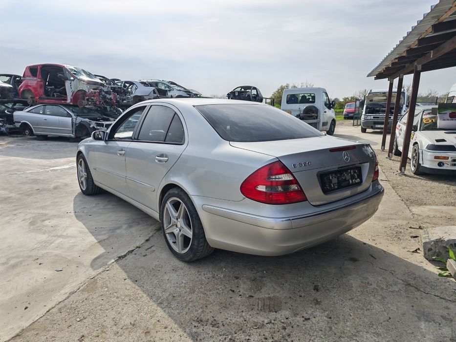 Mercedes E320 CDI  На части