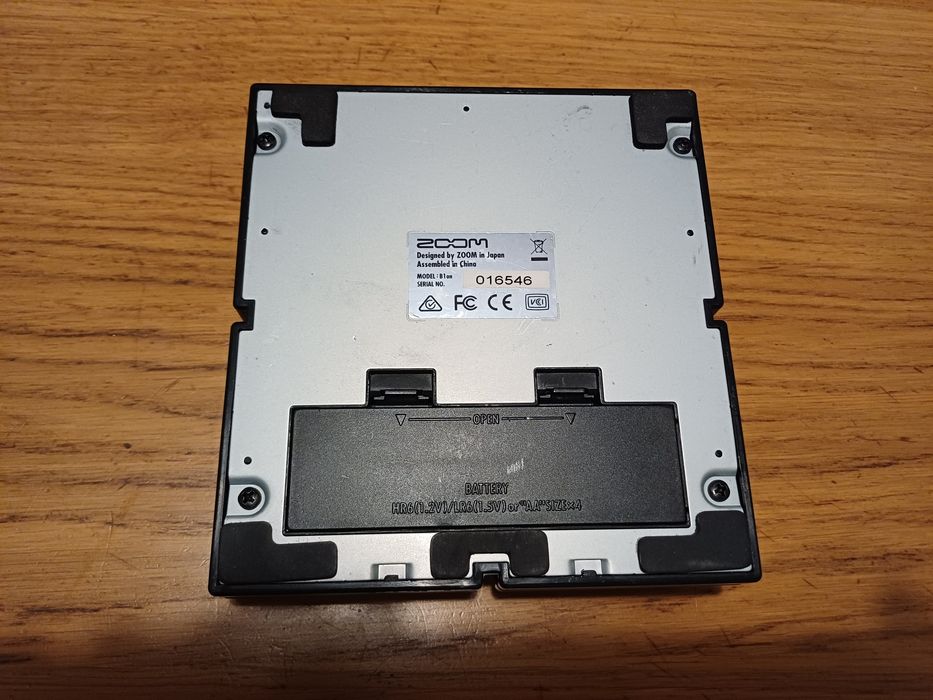 Efect bass Zoom B1on