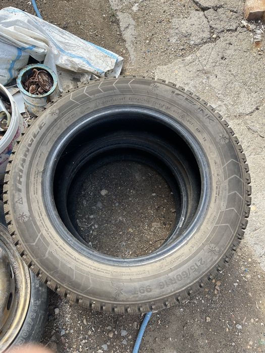 Продам покрышки 4шт идеал