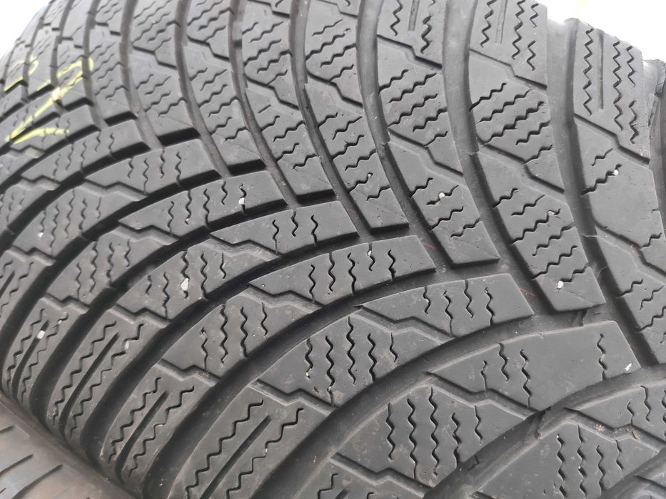 2бр Зимни гуми 215 60 16 - Firestone