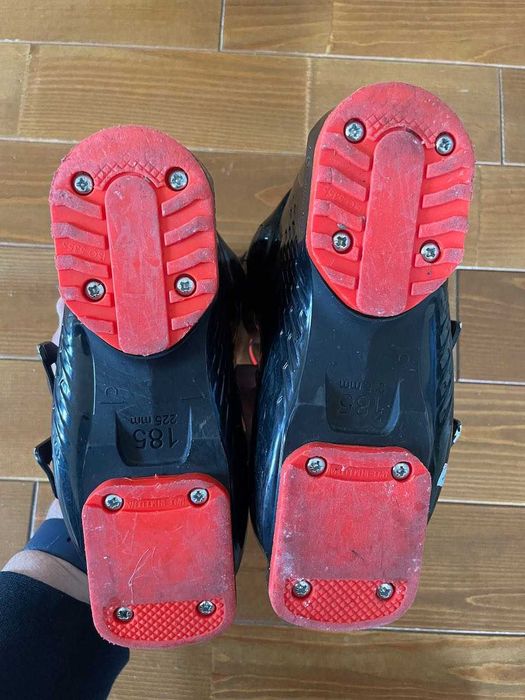 Детски ски обувки Rossegnol