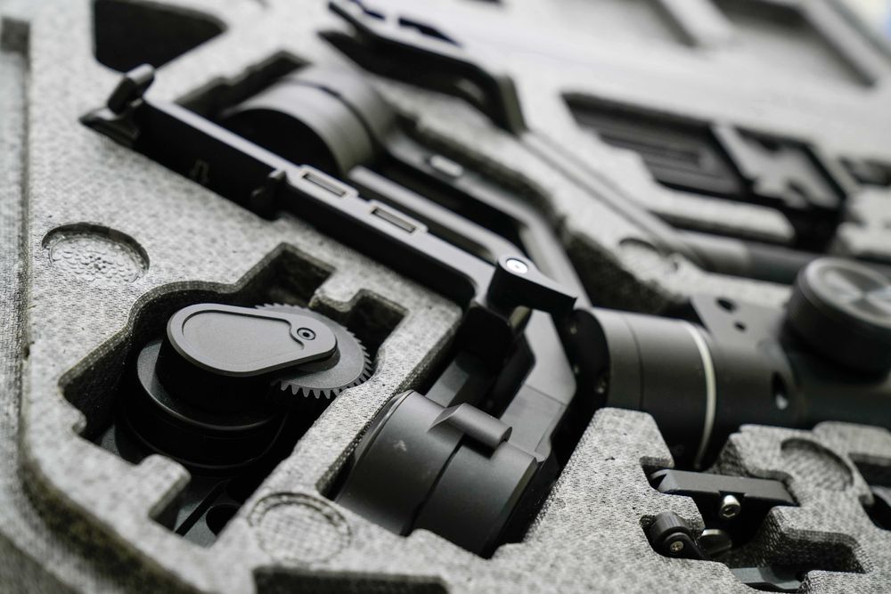 Электронный стабилизатор Feiyu Tech AK2000S