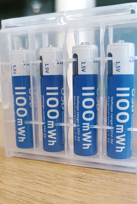 Презареждащи батерии АА / ААА / 9V / D