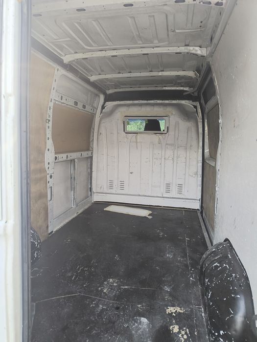 Renault Master от Швейцария