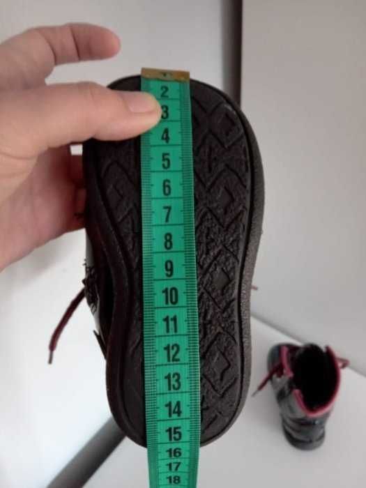 Ghete imblanite marimea 22