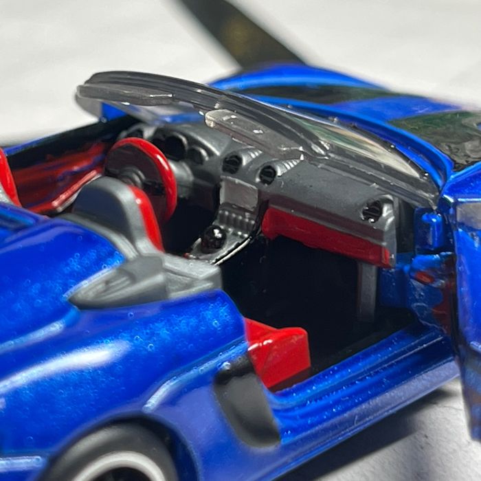 Porsche 718 Spyder Matchbox Moving Parts