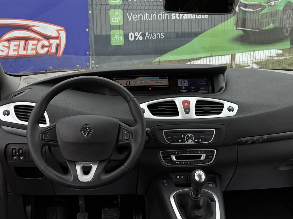 Renault  scenic 2010 1.9//130CP