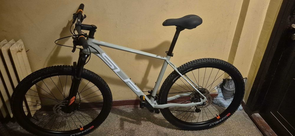 Bicicleta MTB Superior XC 889
