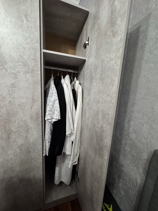 Продам кровать совместно со шкафом!!!