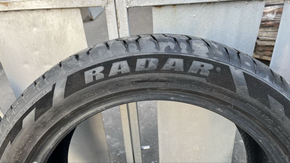 Комплект нови летни гуми 245 45 18 за BMW