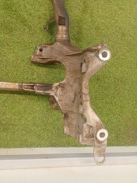 Jug/cadru motor Audi A5 2.0tdi CAHA/CAH