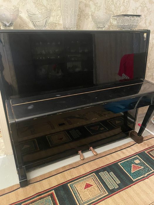 Продаю срочно пианино "Беларусь"